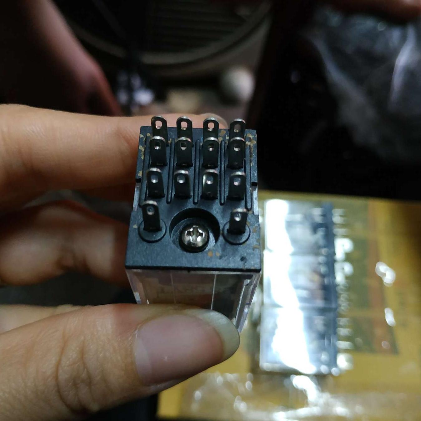 Zole trung gian 220v -14 chân