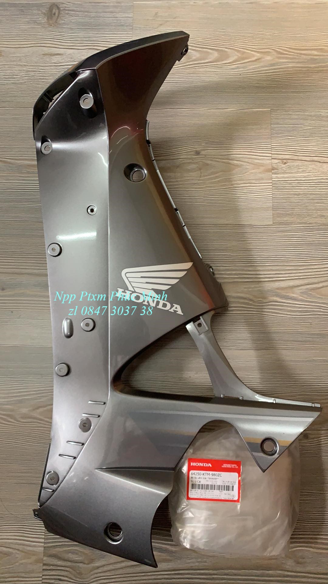 Ốp yếm trái hãng dành cho xe Future neo GT 2006