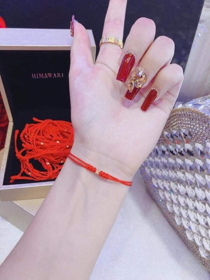 chỉ đỏ may mắn thái lan đã sên phép