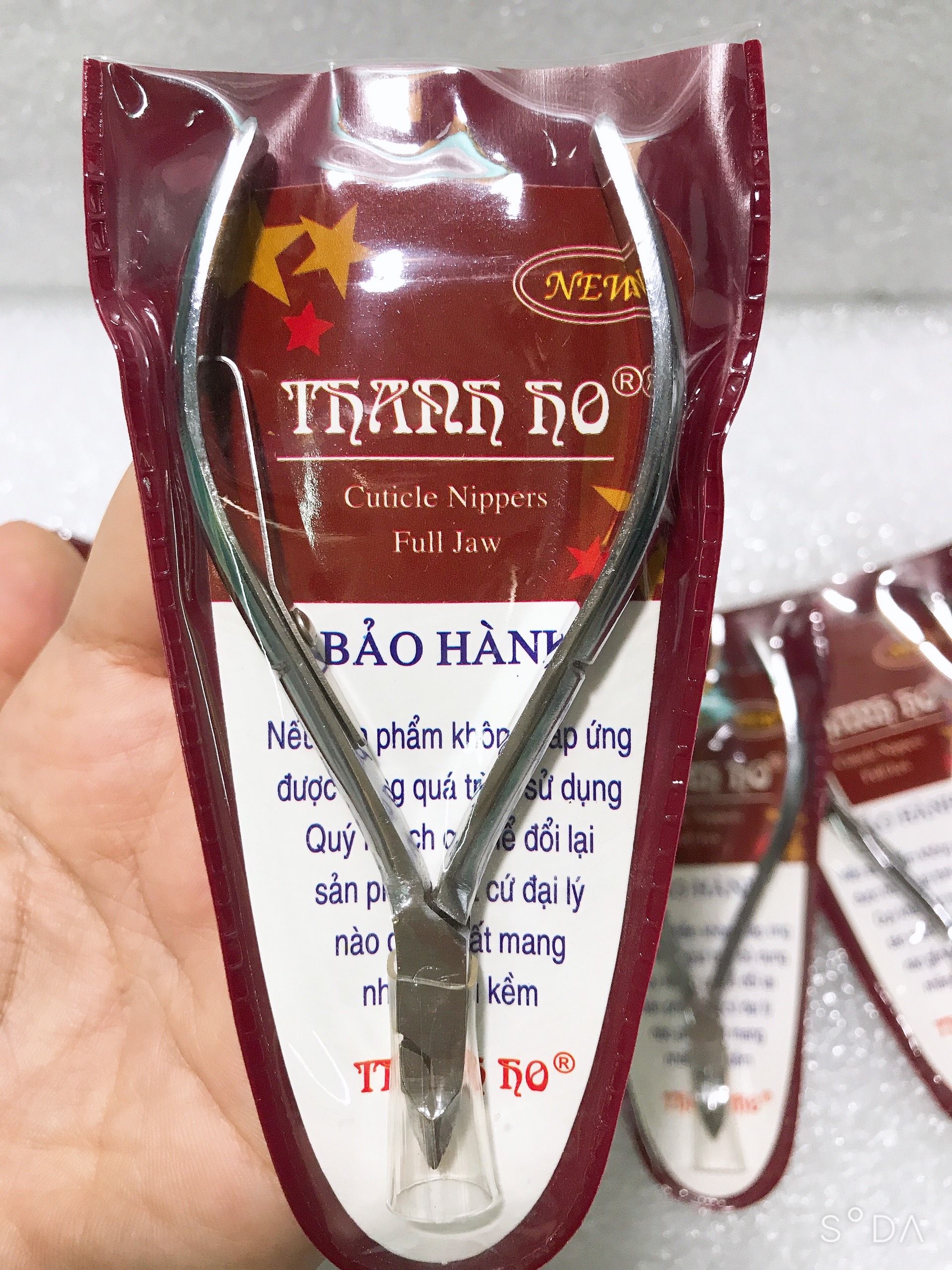 Kềm cắt da cắt móng bằng thép không gỉ sắc bén - tặng dũa