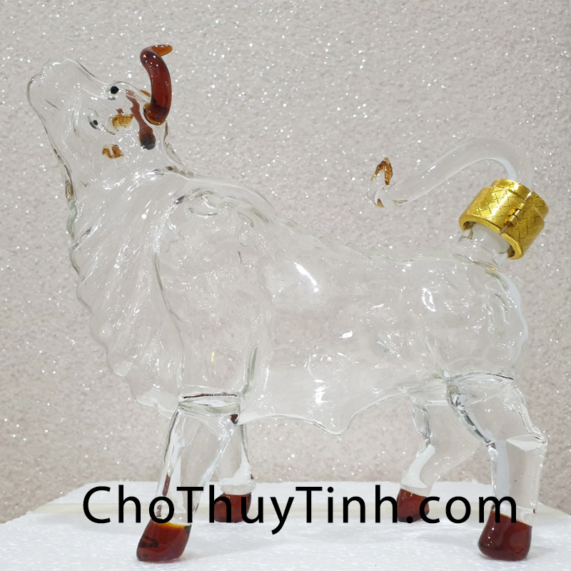 Vỏ chai thủy tinh đựng rượu CAO CẤP 1000ml hình dáng CON TRÂU Tân Sửu 2021 – quà tặng tân gia, biếu Lễ Tết ý nghĩa