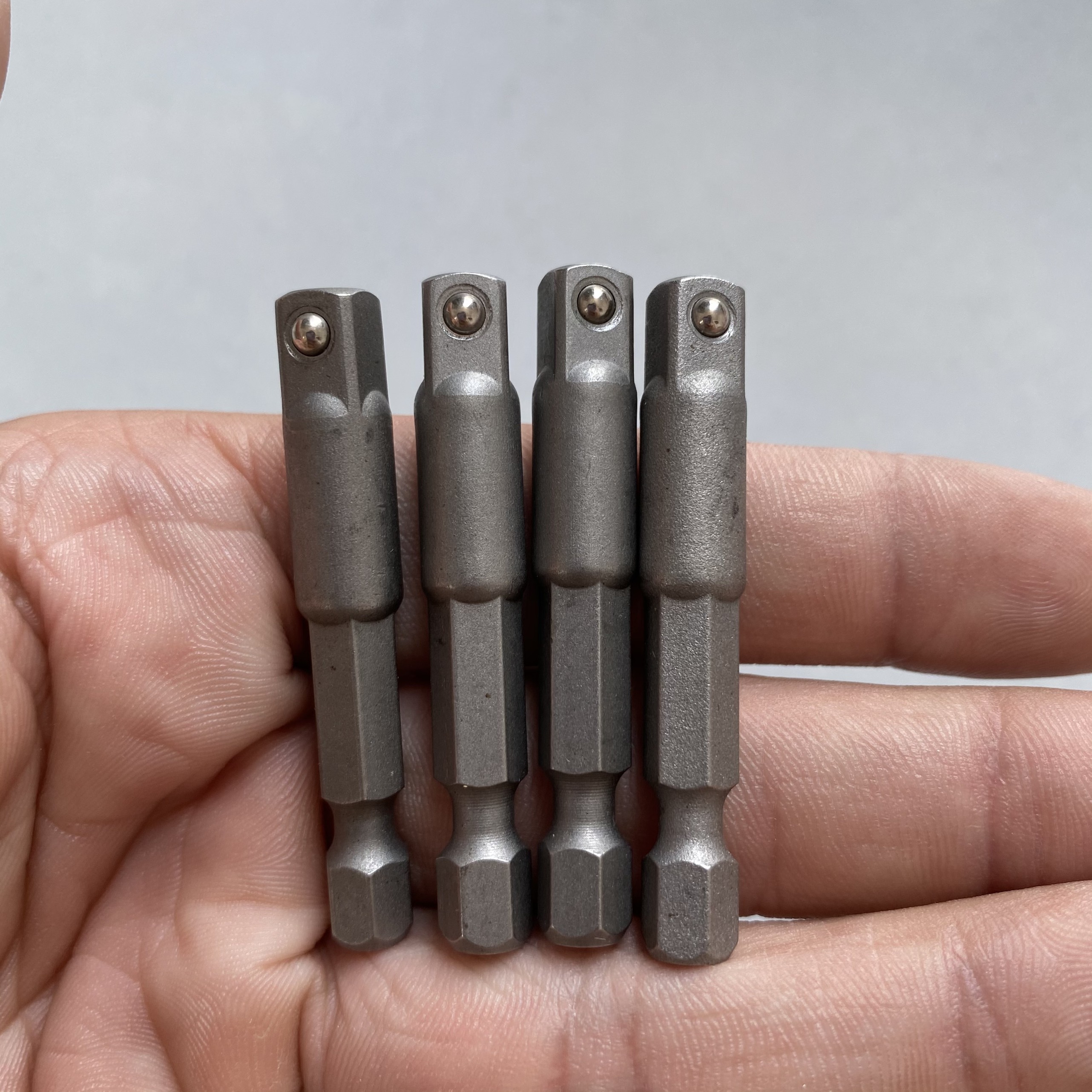 Đầu chuyển 1/4 inch bắn vít sang bắn bulong dài 5cm