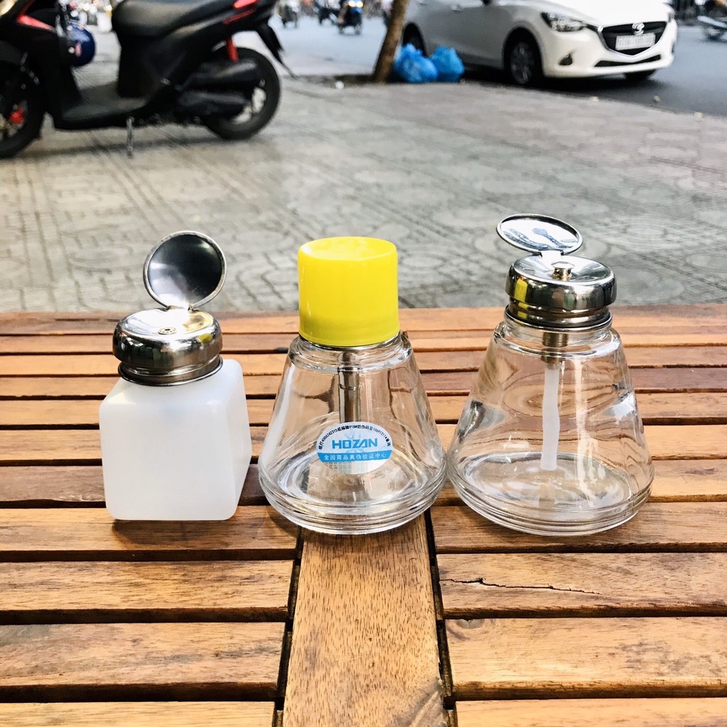Bình đựng xăng thơm, chất lỏng có bơm dành cho thợ kỹ thuật