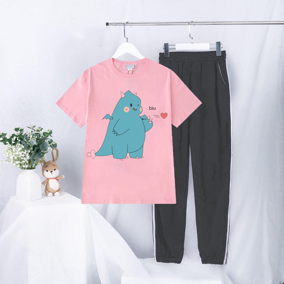 Sét Bộ Đồ Quần Áo Thời Trang Uzlzzang Nữ Ngắn Tay Mùa Hè Siêu Xinh Cute Mặc Đi Chơi Dạo Phố, Áo Vàng Cotton In Hoạt Hình 3D Khủng Long Biu Tim Quần Thun Sọc Bo Gấu Phong Cách