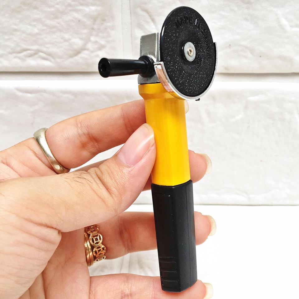 Bật lửa gas, quẹt hình máy mài kiểu dáng độc đáo lạ mắt