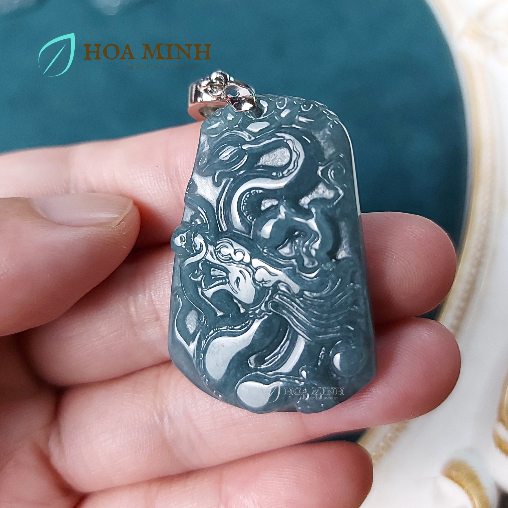 Mặt dây chuyền đá Cẩm Thạch Lam Ngọc chạm khắc hình rồng bay biểu tượng may mắn thịnh vượng C0180 Hoa Minh Gem