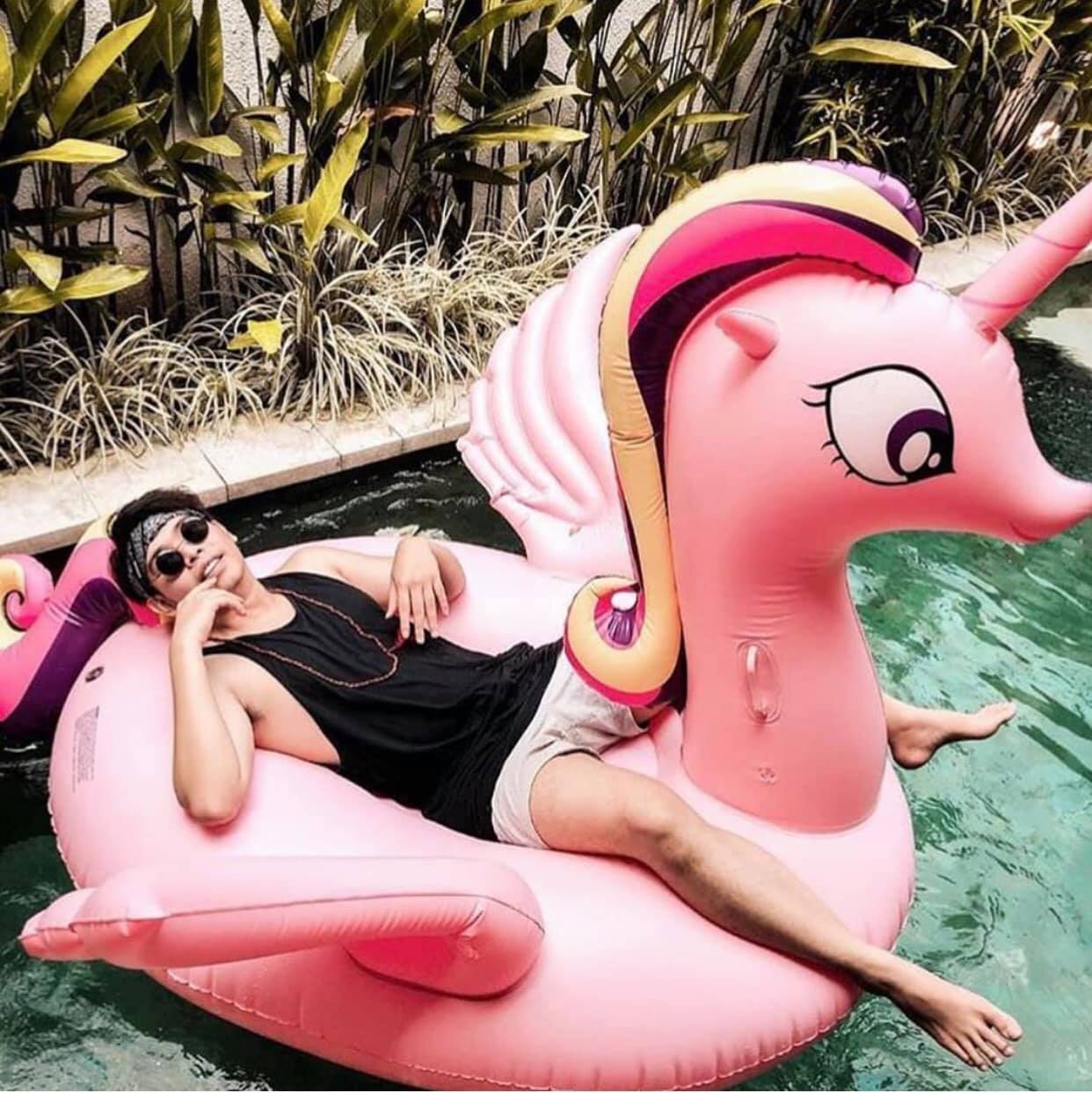Phao Bơi Pony Hồng 275cm Khổng Lồ Người Lớn Kèm Bơm + Phao Mini