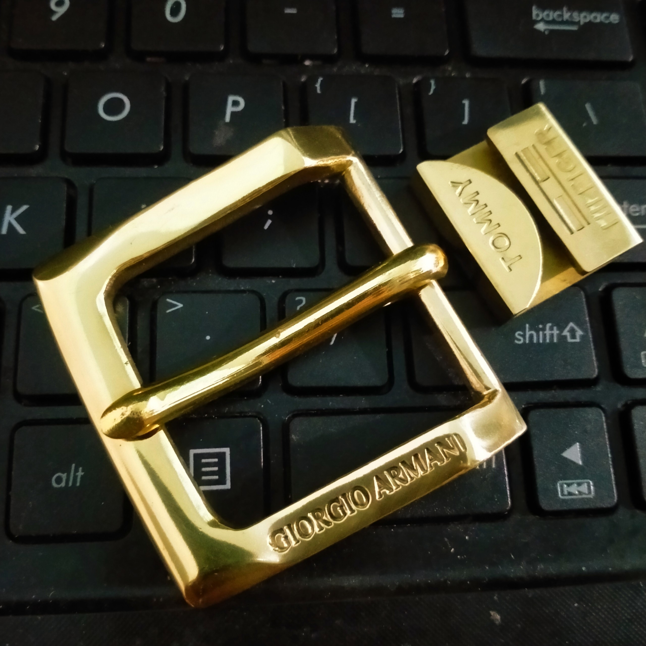 Đầu Khóa Thắt Lưng FREESHIP ĐỒNG ĐÚC NGUYÊN KHỐI Mặt Dây Nịt Rộng 3.9 Phù hợp với bề Rộng Dây Lưng Từ 3.6-3.8cm