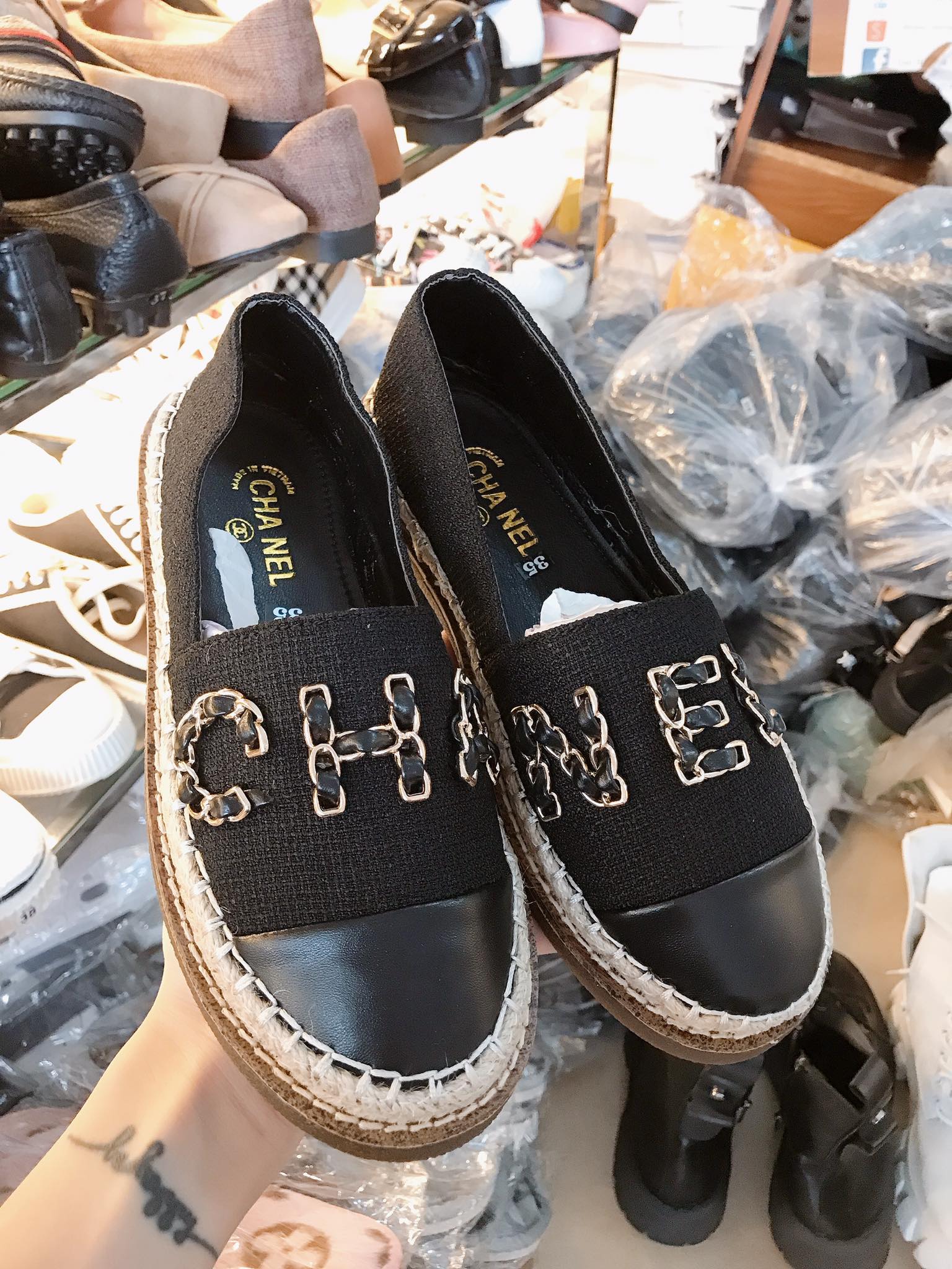 Giày lười nữ Chanel  Giày loafer nữ Chanel