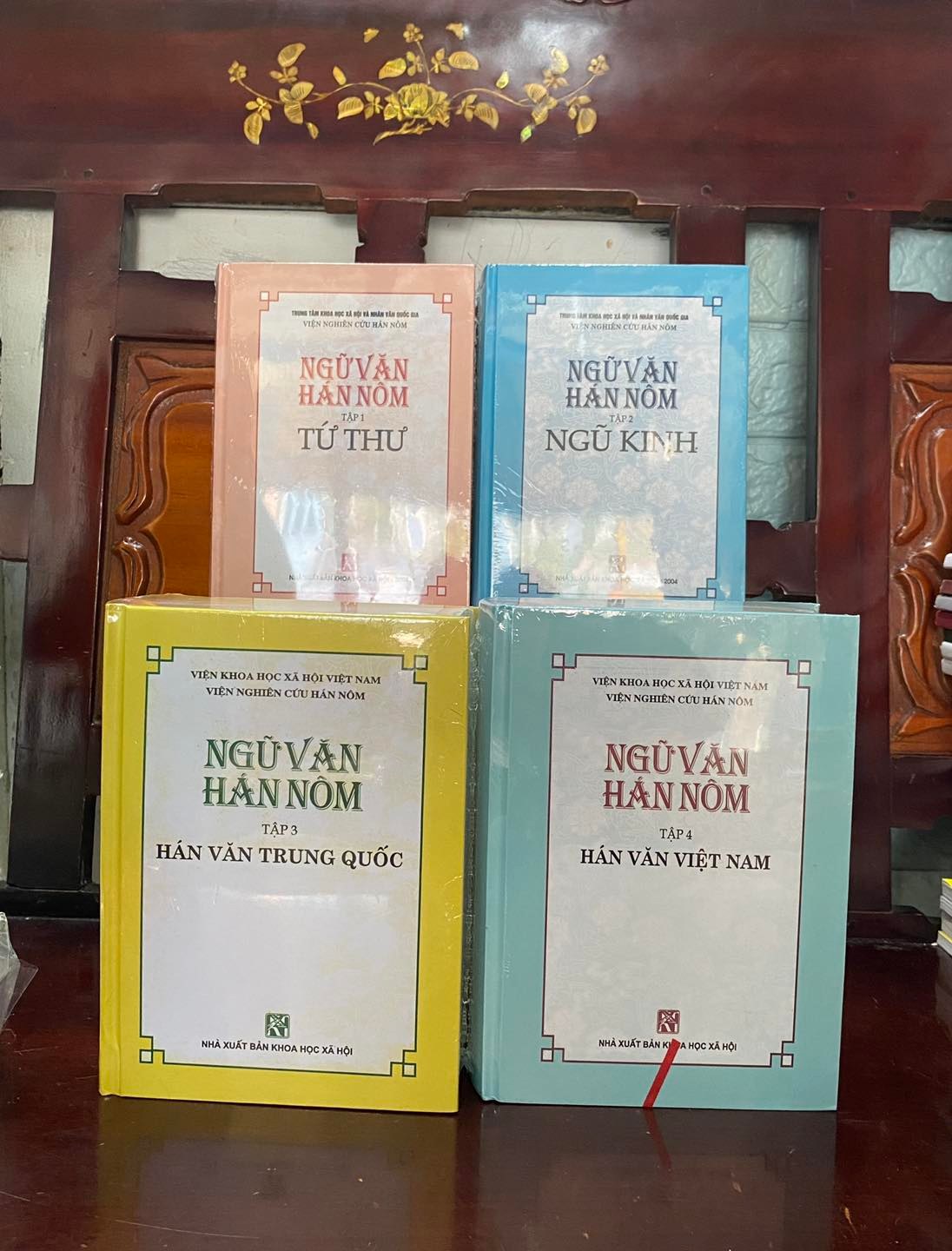 Sách - ngữ văn hán nôm