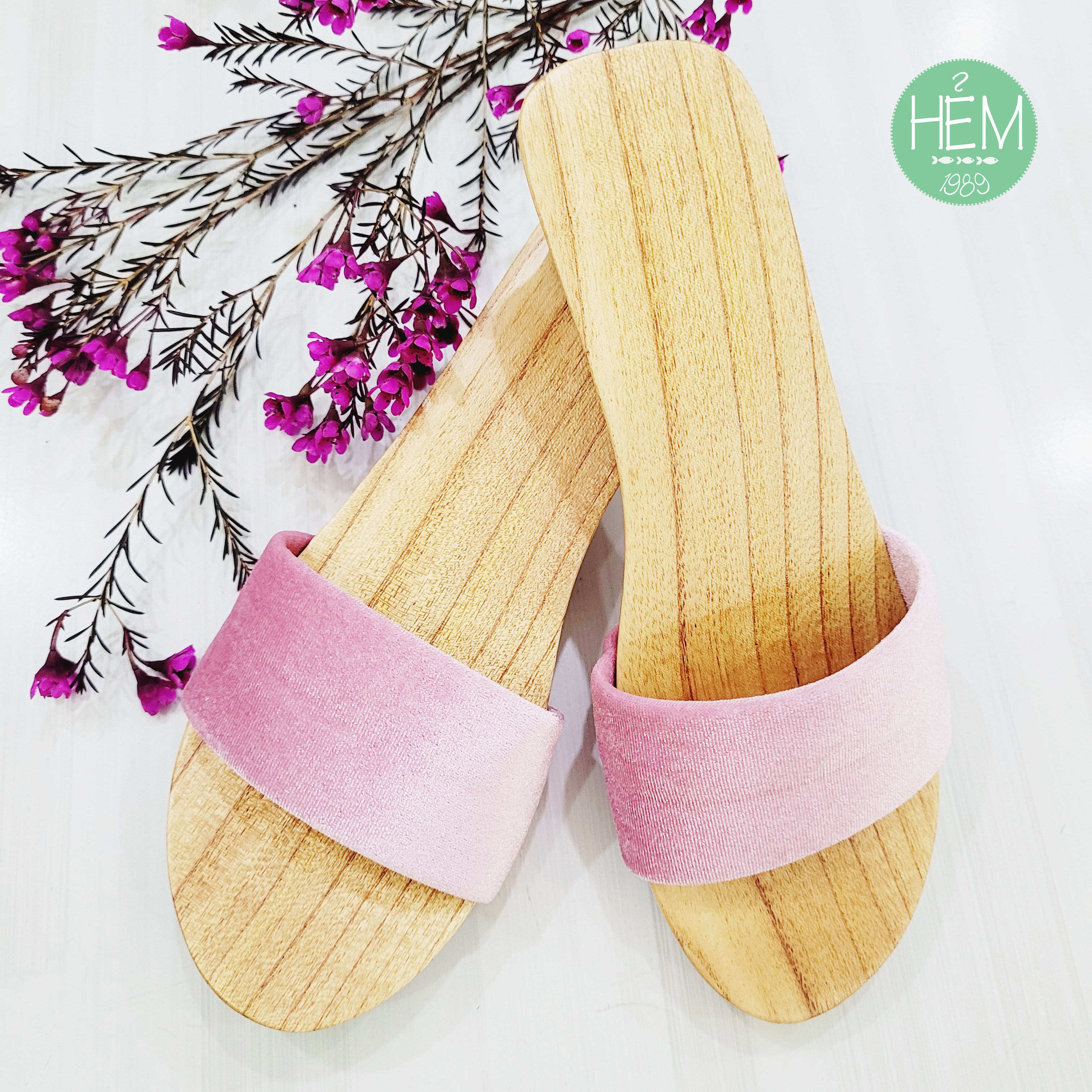 Guốc gỗ mộc, guốc truyền thống đế trơn 5 phân quai lụa/nhung cho áo dài, bà ba, áo yếm, cổ phục,..