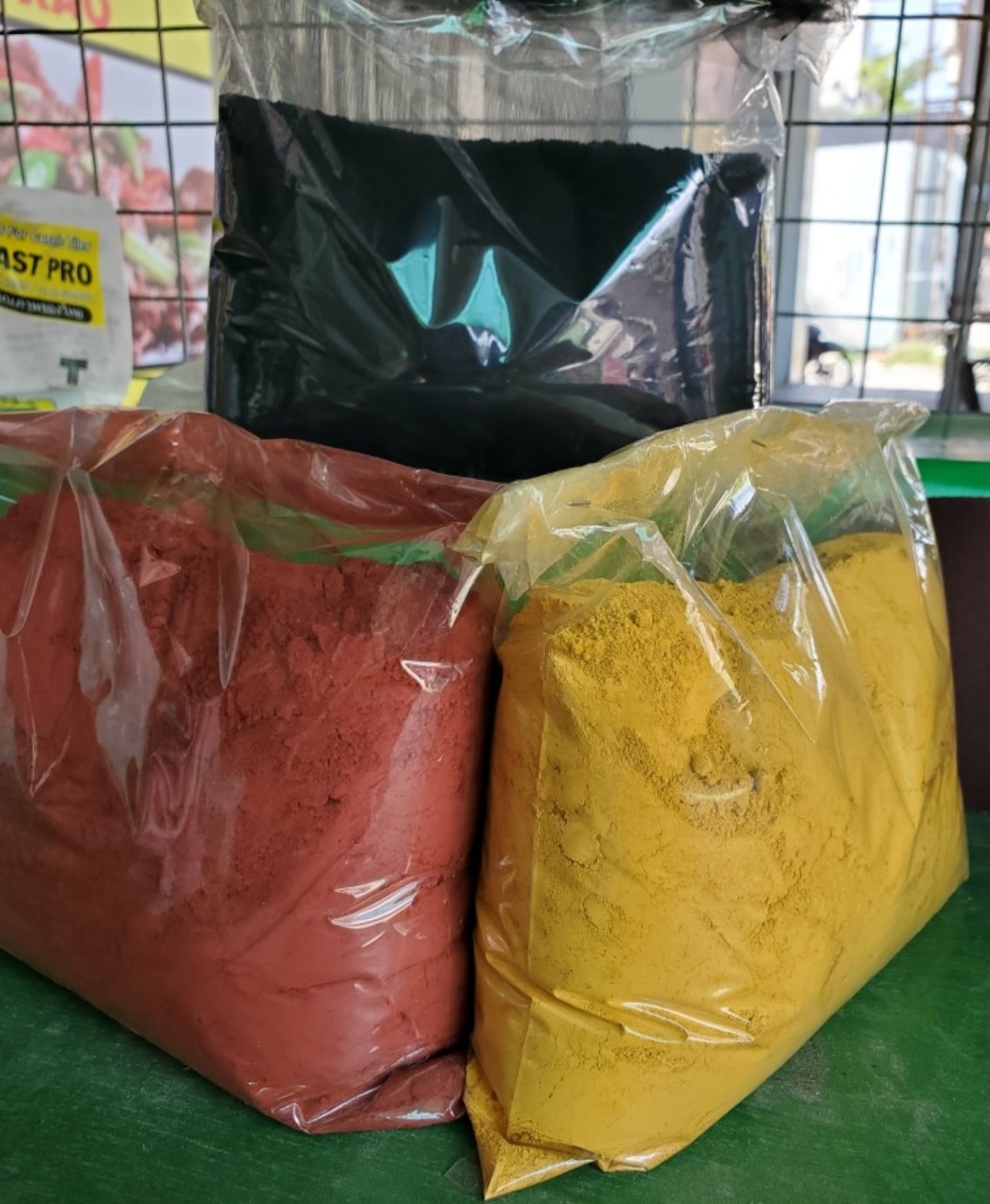 Bột màu sơn chậu 500gr /trám gỗ/pha sơn nước//pha màu xây dựng đen đỏ chu vàng nghệ