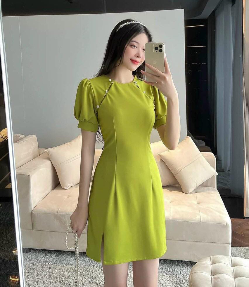 Đầm Váy Nữ Chất Lụa Nhung Sườn Xám Cách Tân Đính Hạt Cườm Thời Trang Kiểu Cách Đi Chơi, Đi Dự Tiệc Hoặc Công Sở D.ONE FASHION, Mẫu Free Size (40-55Kg) Mặc Vừa