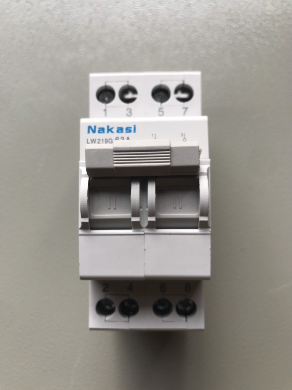 Aptomat Đảo chiều công suất lớn 2P 63A Nakasi