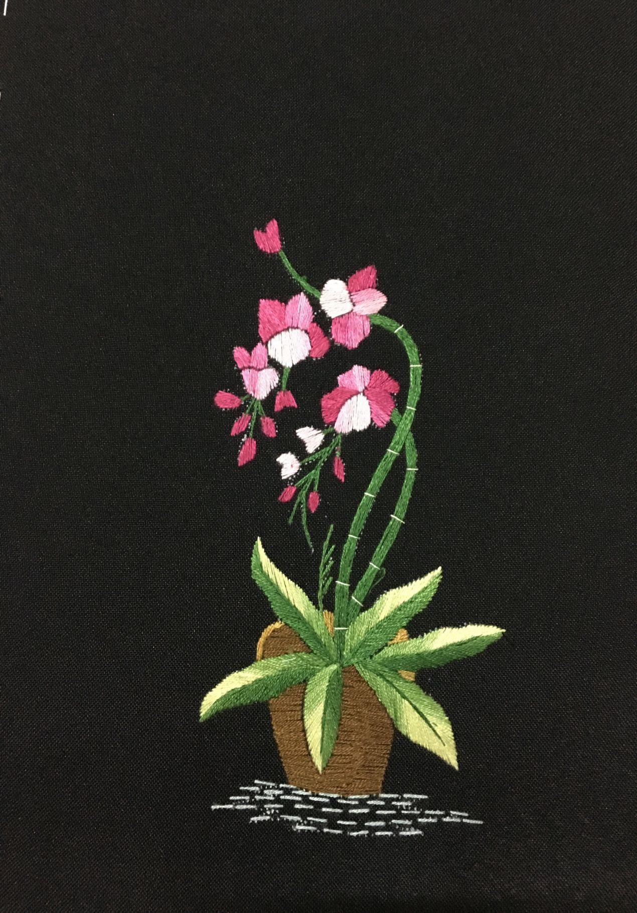 Tranh thêu tay hoa lan hoàn thiện giá rẻ 20x25cm-HOA005