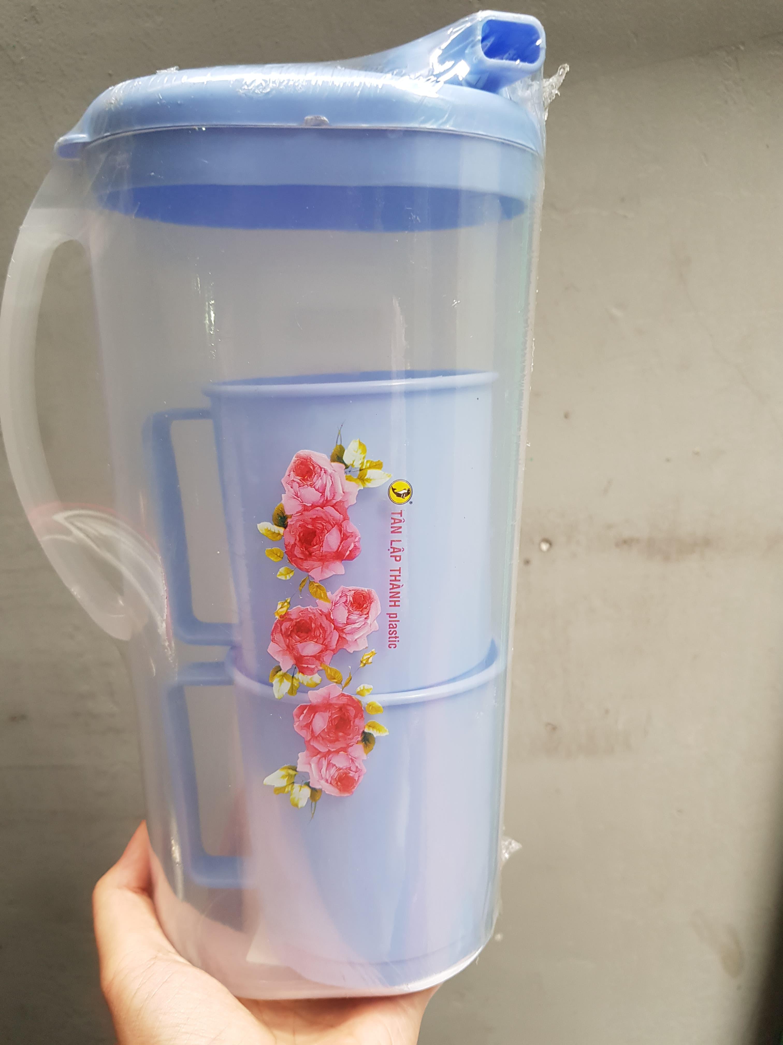 BỘ BÌNH VÀ 2 LY NHỰA TLT