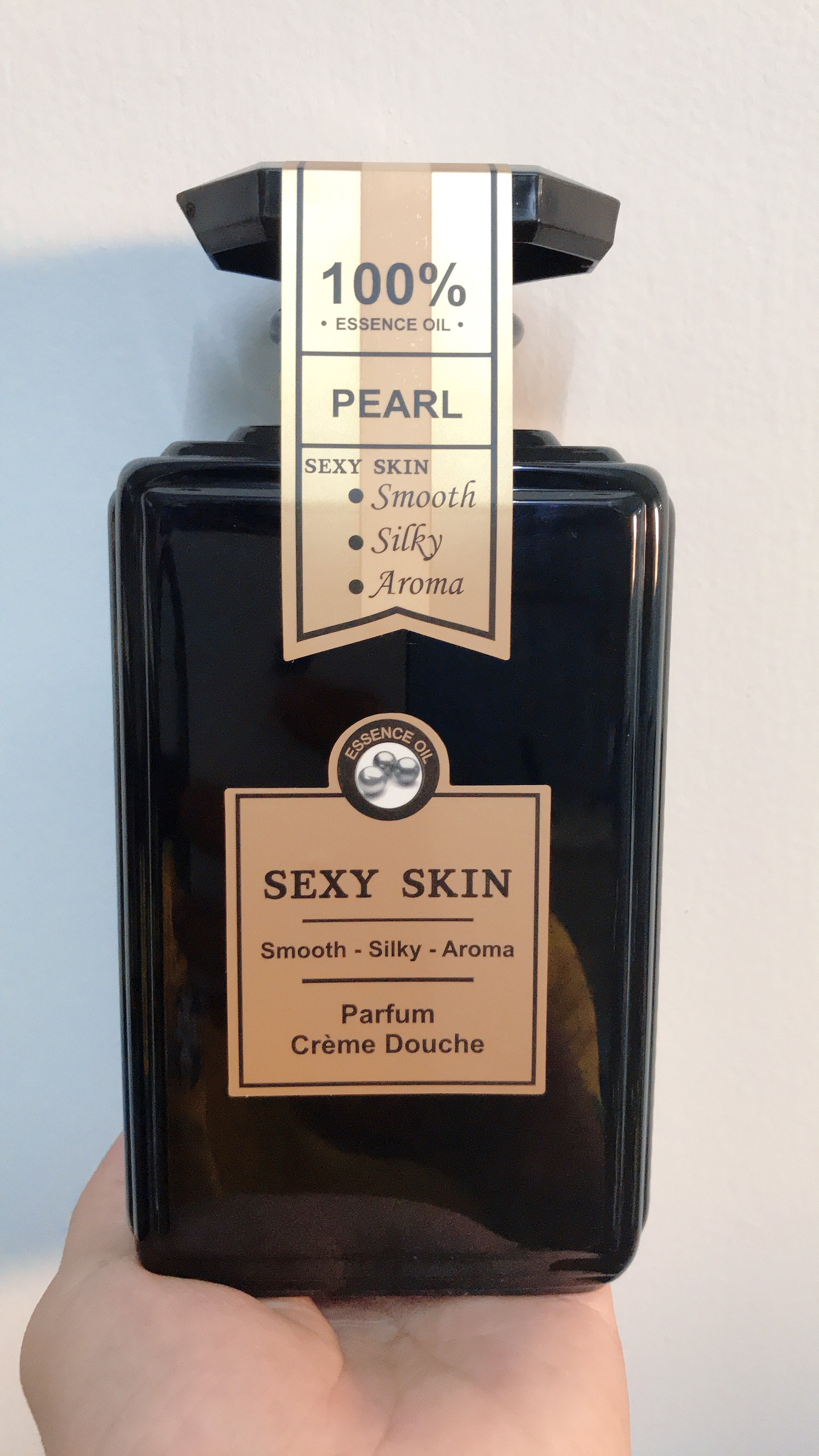 Sữa tắm nước hoa pháp sexy skin 600ml