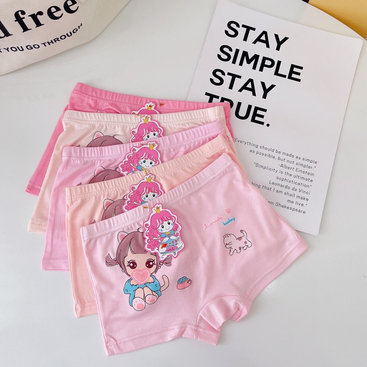 S10q - set 10 quần chip bé gái chất thun cotton hàng quảng châu cho bé gái size 10 - 30 kg
