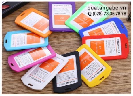 [HCM]Combo gồm 10 cái Thẻ đeo, bao đeo, bảng tên học sinh nhân viên nhựa dọc (đứng)