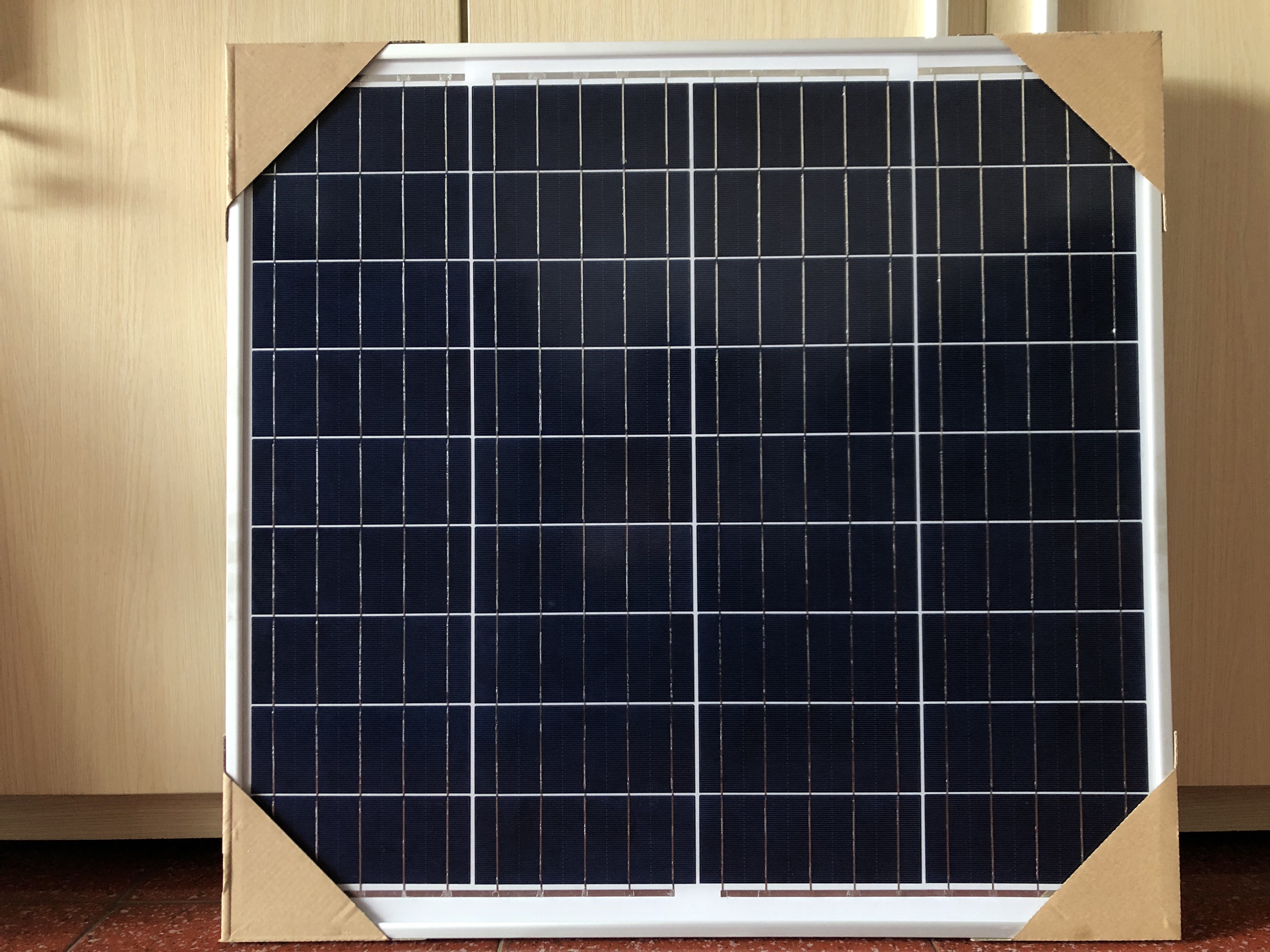 Tấm pin năng lượng mặt trời Poly 65W