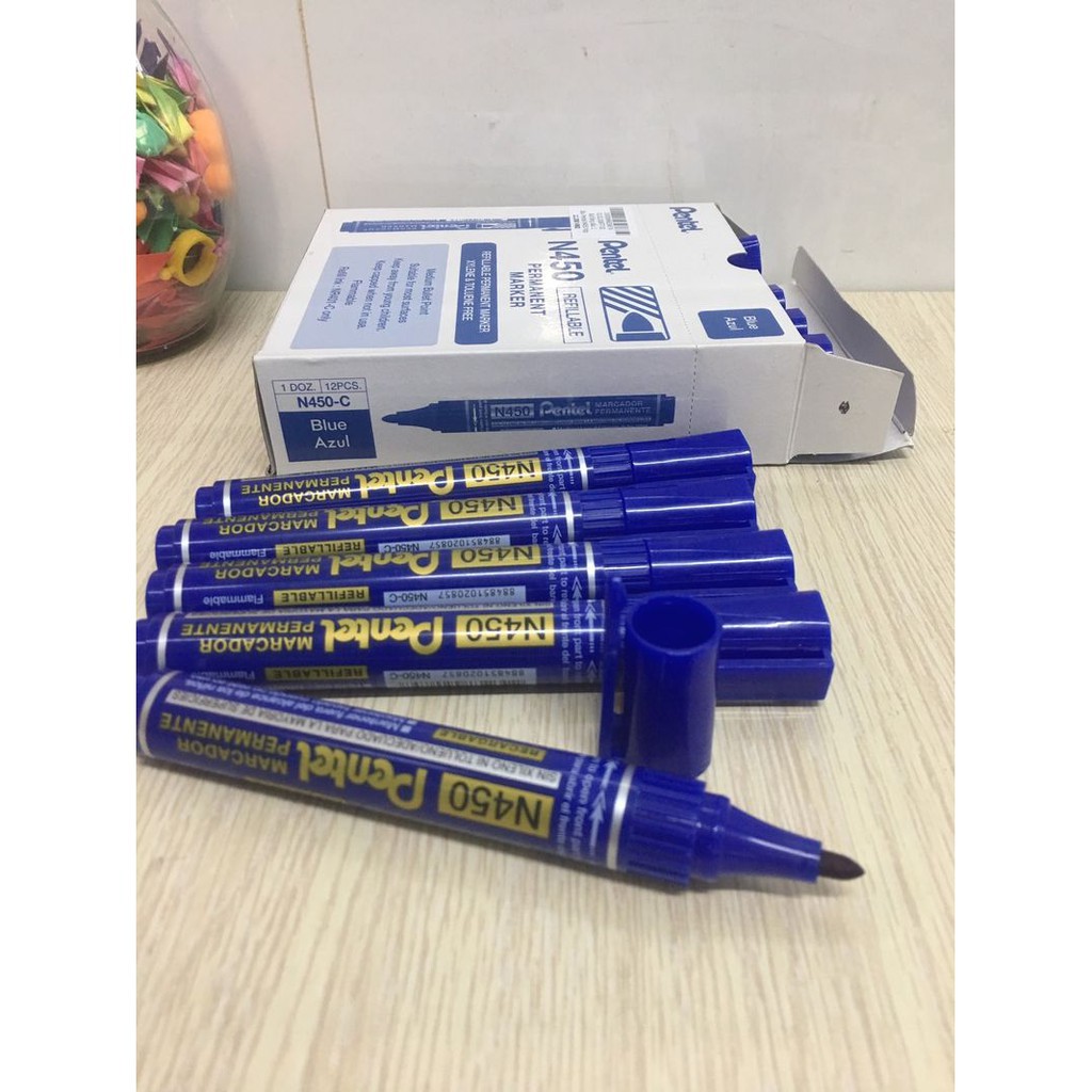 Hộp 12 bút dạ dầu pentel n450