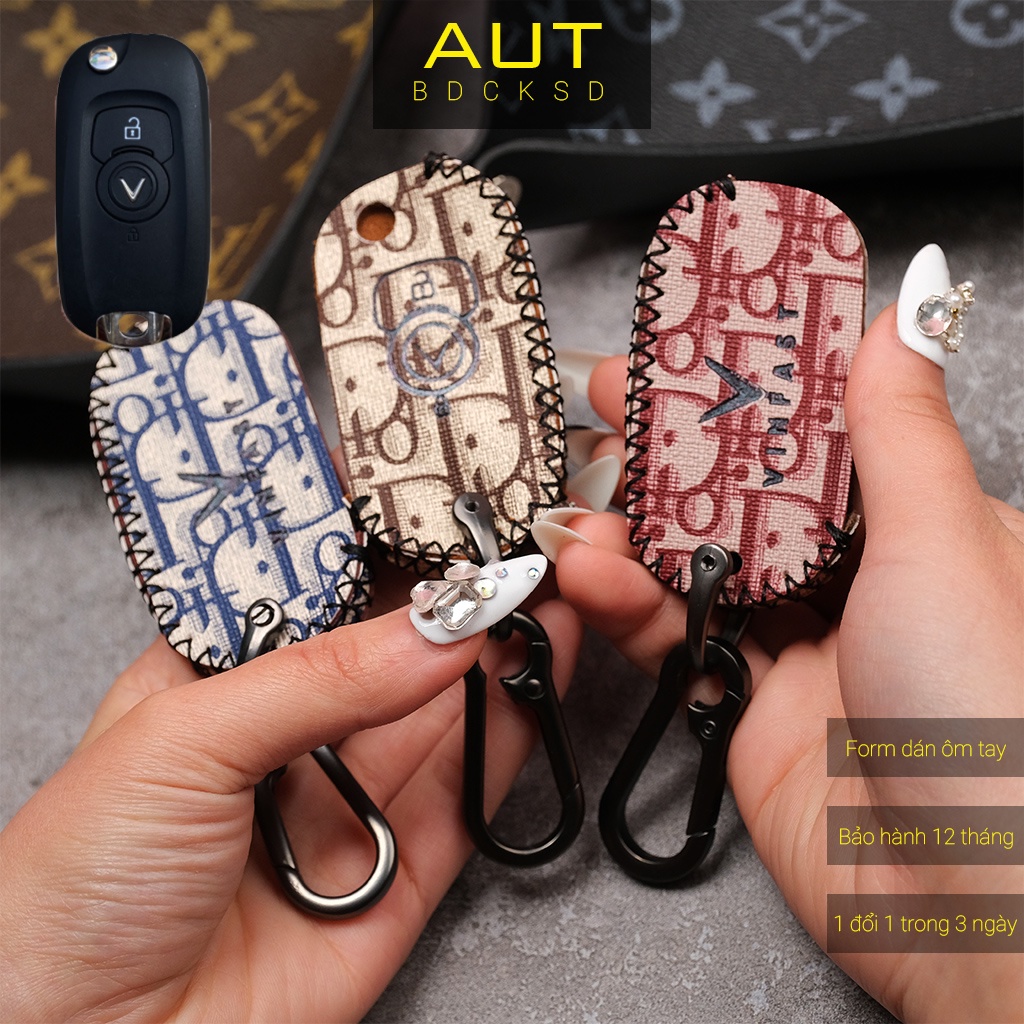 Bao da bảo vệ chìa khoá xe Vinfast Fadil Dior khâu tay móc đen