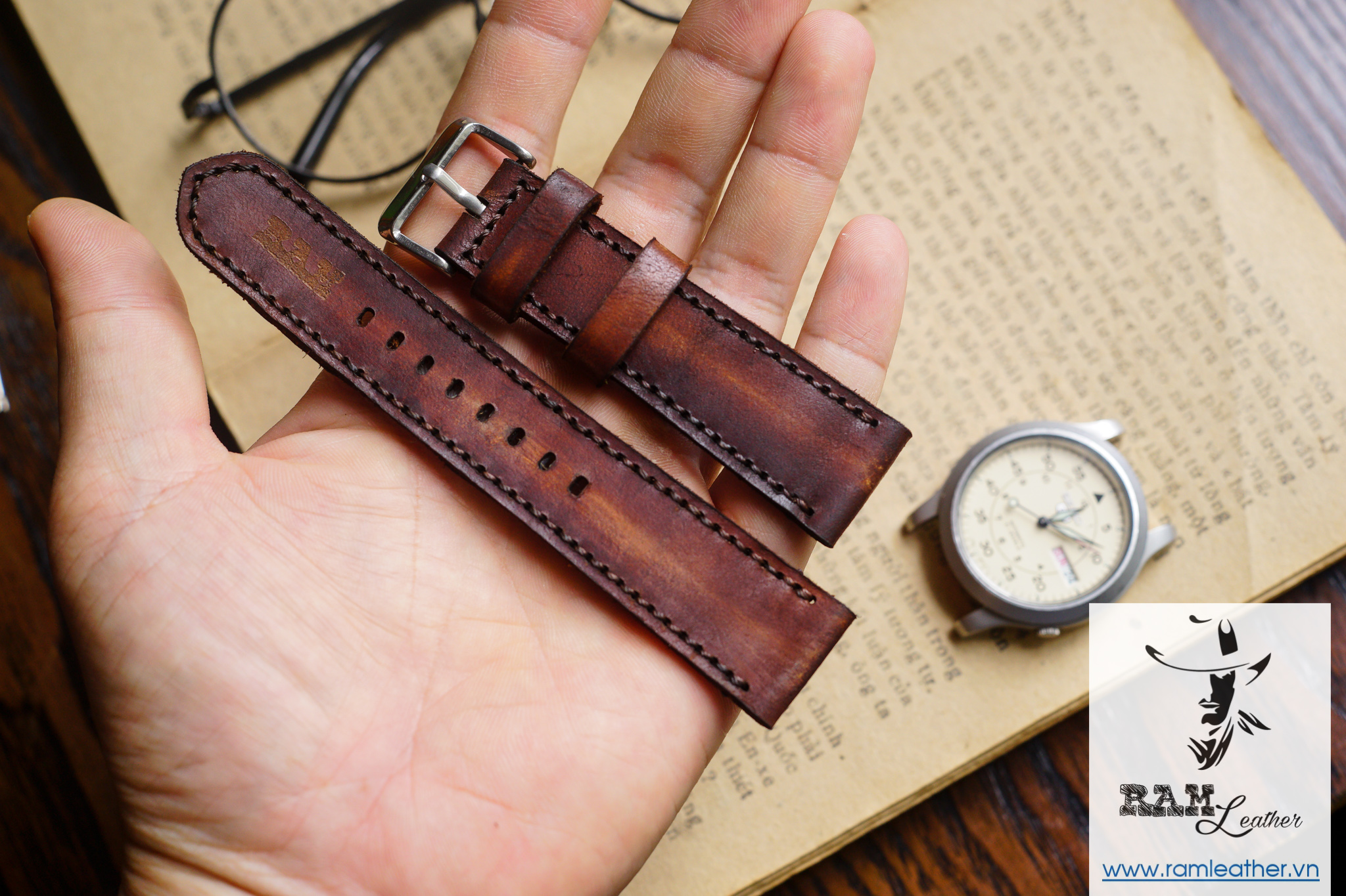 Dây Da Đồng Hồ Da Bò Bản Bền Đẹp RAM Leather Classic Nâu Đỏ Ca.si.o AE 1200 / Sei.ko5 Chính Hãng RAM Leather