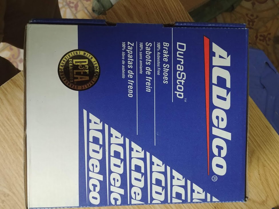 Má phanh sau guốc Cruze