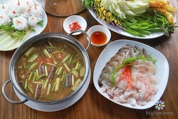 Mắm cá sặc nấu lẩu mắm