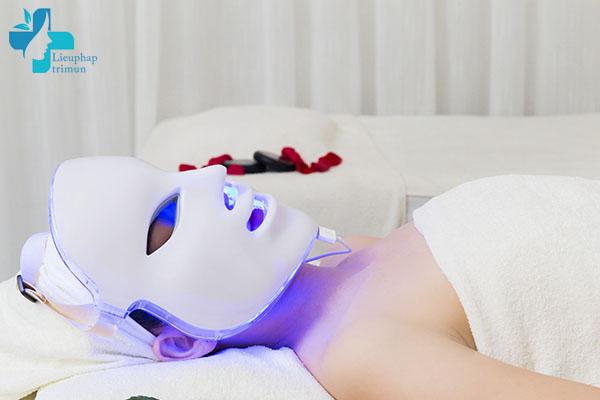 Mặt Nạ Ánh Sáng Sinh Học 7 Màu - bảo hành đầy đủ