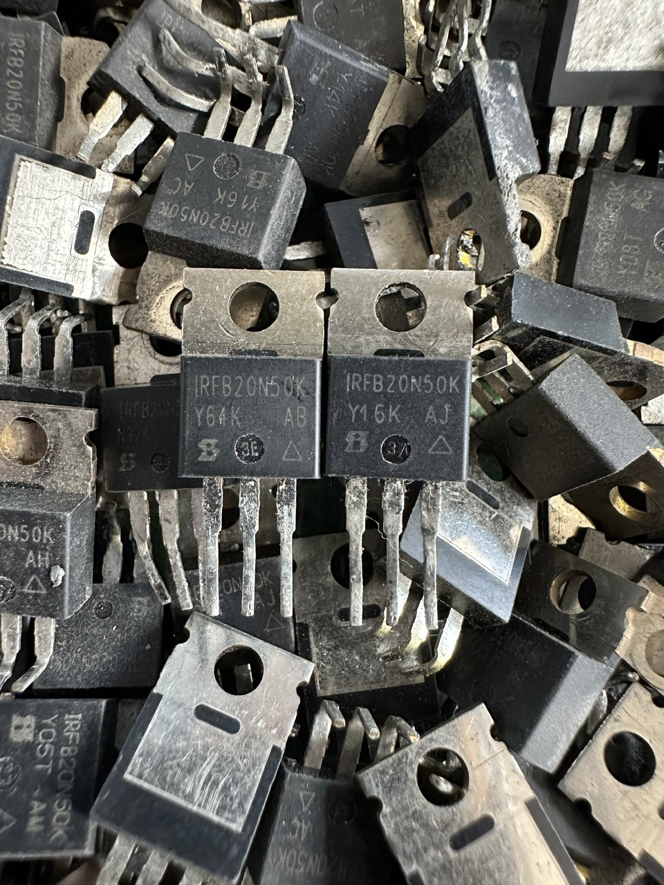 Fb20n50 mosfet irfb20n50k fb20n50k 20n50 n-ch to-220