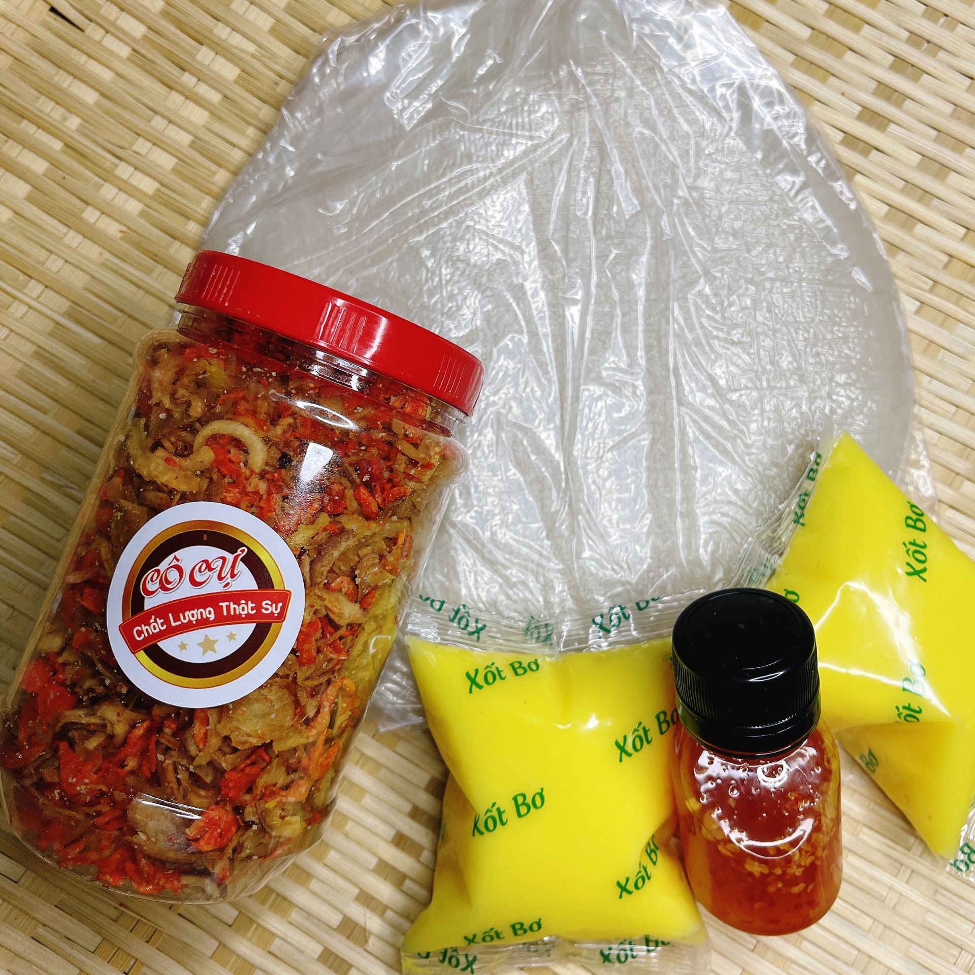 COMBO Bánh tráng phơi sương 250gr, muối ruốc hành phi 200gr+50ml sốt tắc+ bơ béo thơm ngon