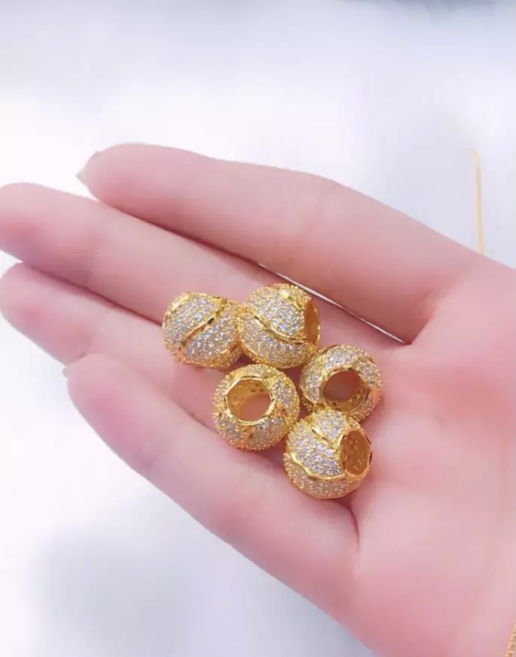 Mặt dây chuyền trái châu đính đá mạ vàng 18K  Free & Easy