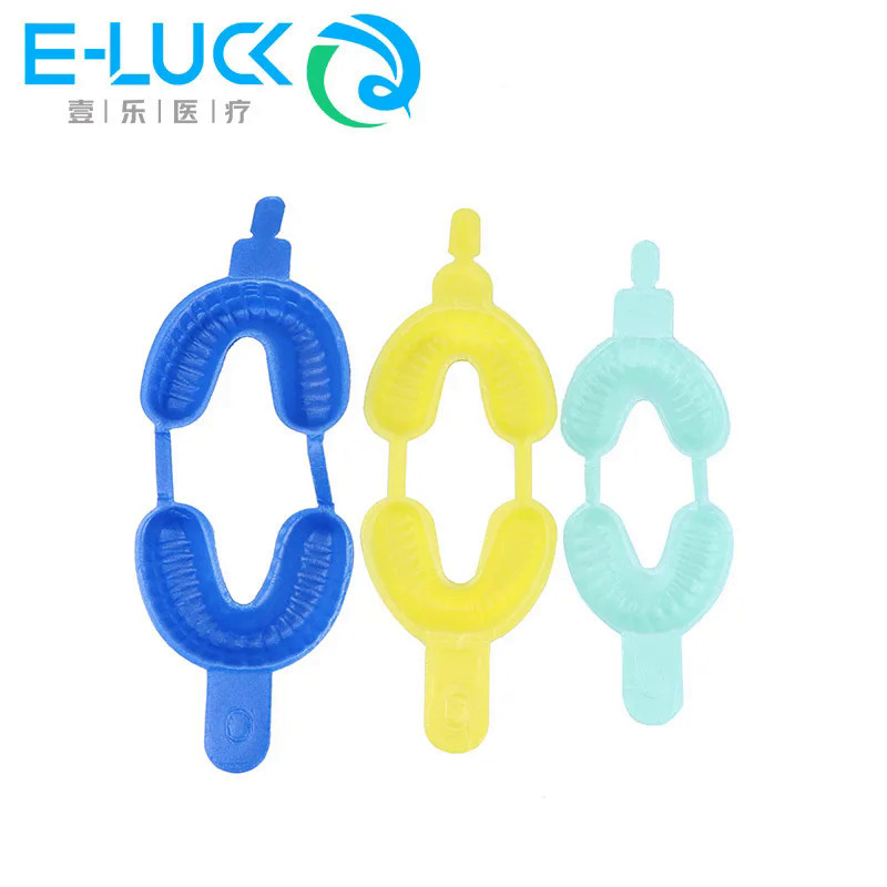 50 cáitúi nha khoa dùng một lần khay Fluoride bọt dùng một lần ấn tượng Khay nha khoa vật liệu