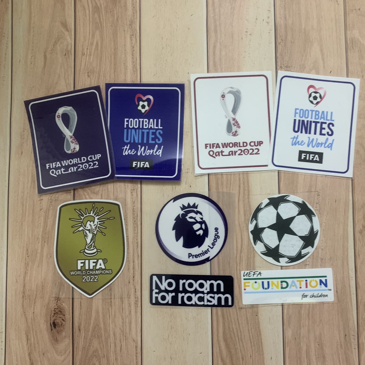 Logo patch tay bóng đá chuẩn thi đấu - c1, epl, ligue 1 , wc 2022 ....