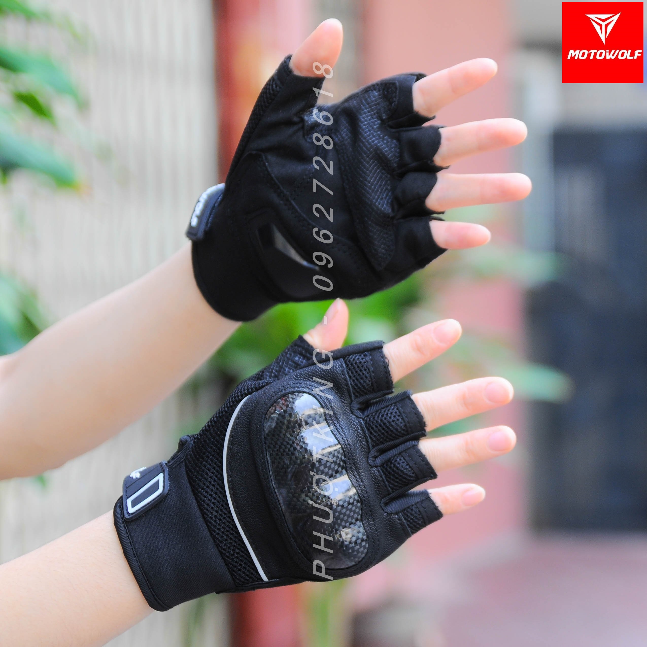Găng tay Motowolf cụt ngón gù carbon chính hãng