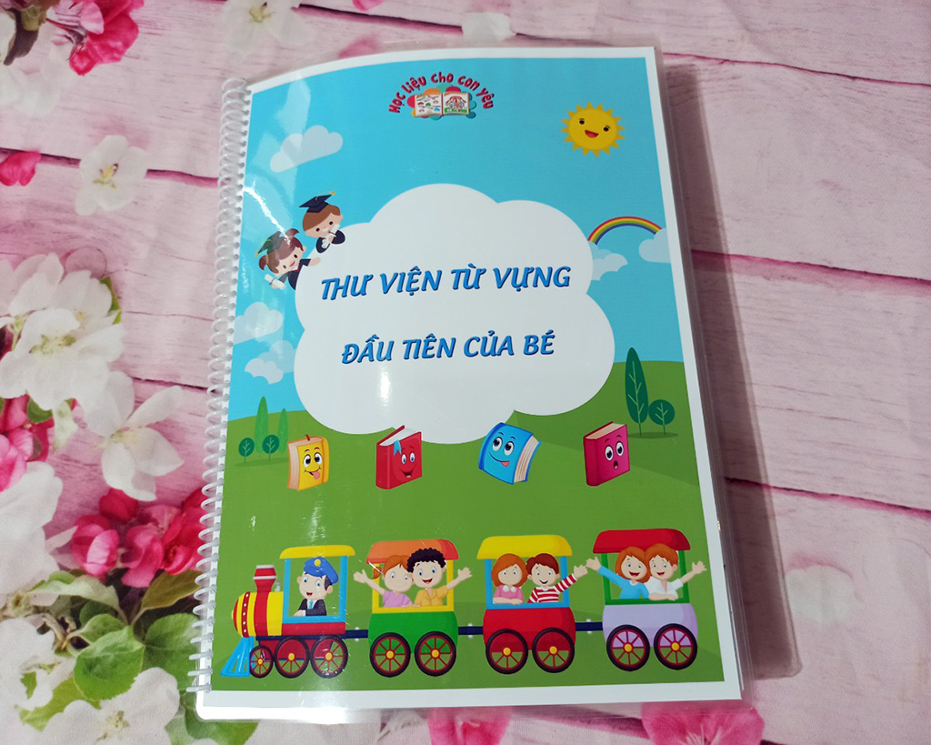 Học liệu từ vựng đầu tiên - Hình ảnh thực tế cho bé nhận biết thế giới xung quanh