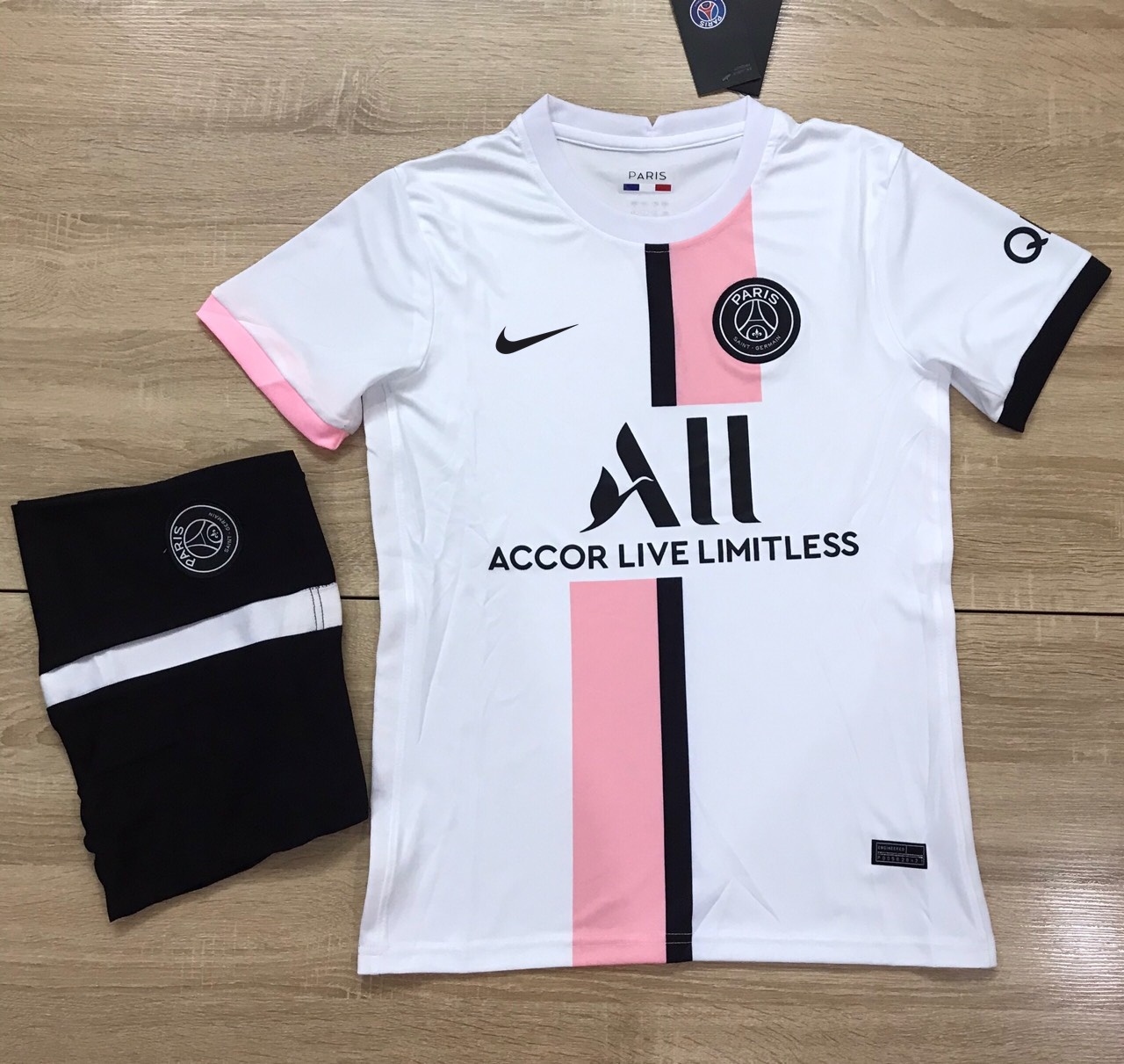 Áo Bóng Đá Câu lạc bộ bóng đá-PSG - Paris Saint-Germain -MÀUTrắng 2022 - Chất Polyeste - Hàng Thái Lan-Chuẩn Thi Đấu Quốc Tế