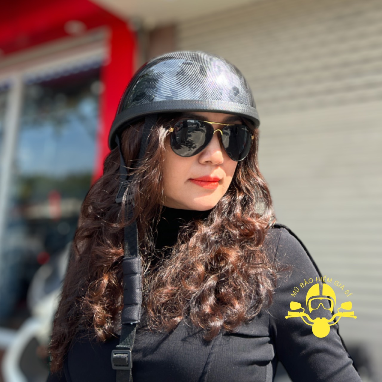 Mũ nón bảo hiểm thể thao 1 2 đầu đua ngựa nhúng sơn Carbon cá tính siêu xinh - Hàng dầy - chắc chắn đẹp mũ thể thao