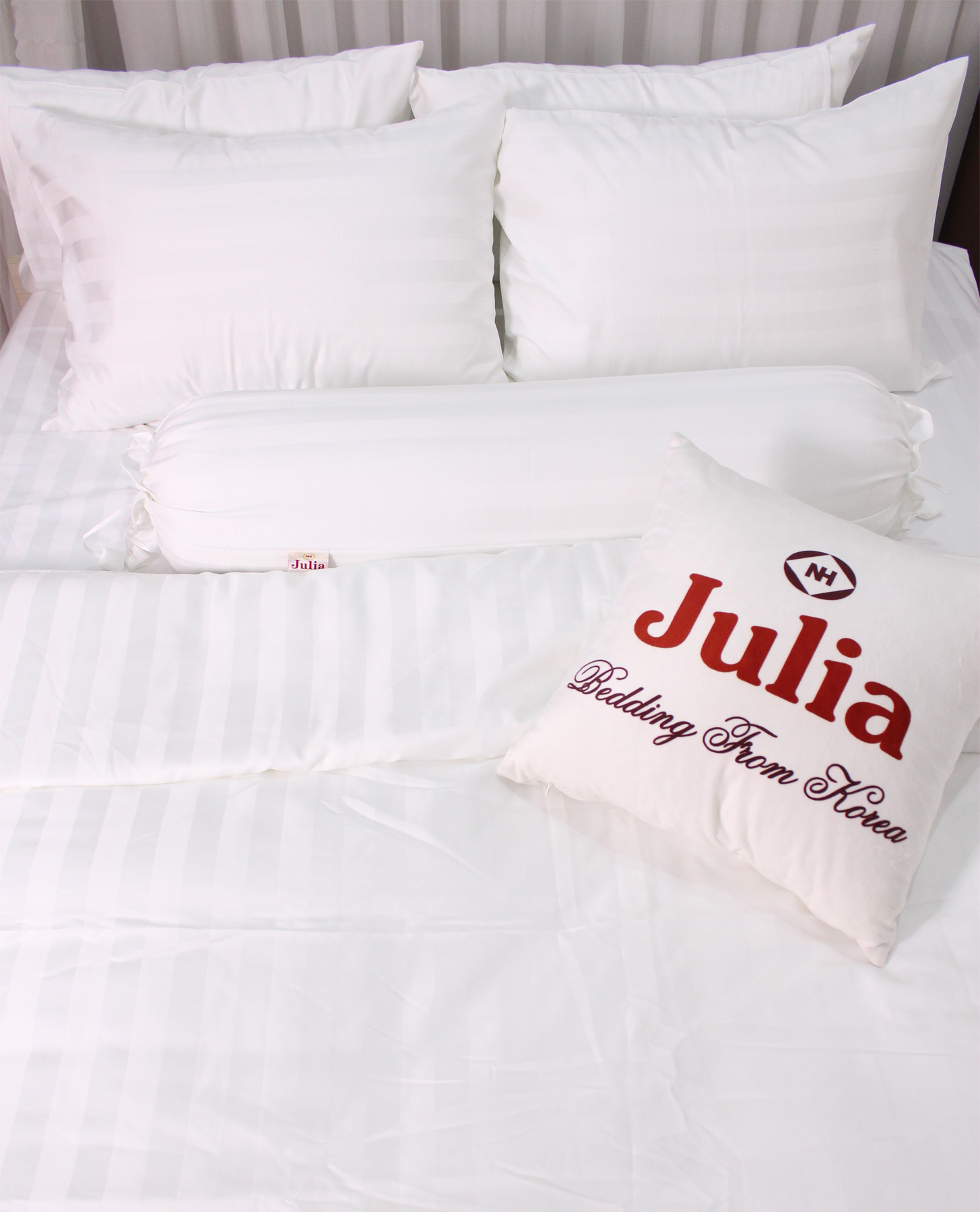 Bộ chăn ga gối 5 món satin gấm tơ tằm hàn julia 73pbg18