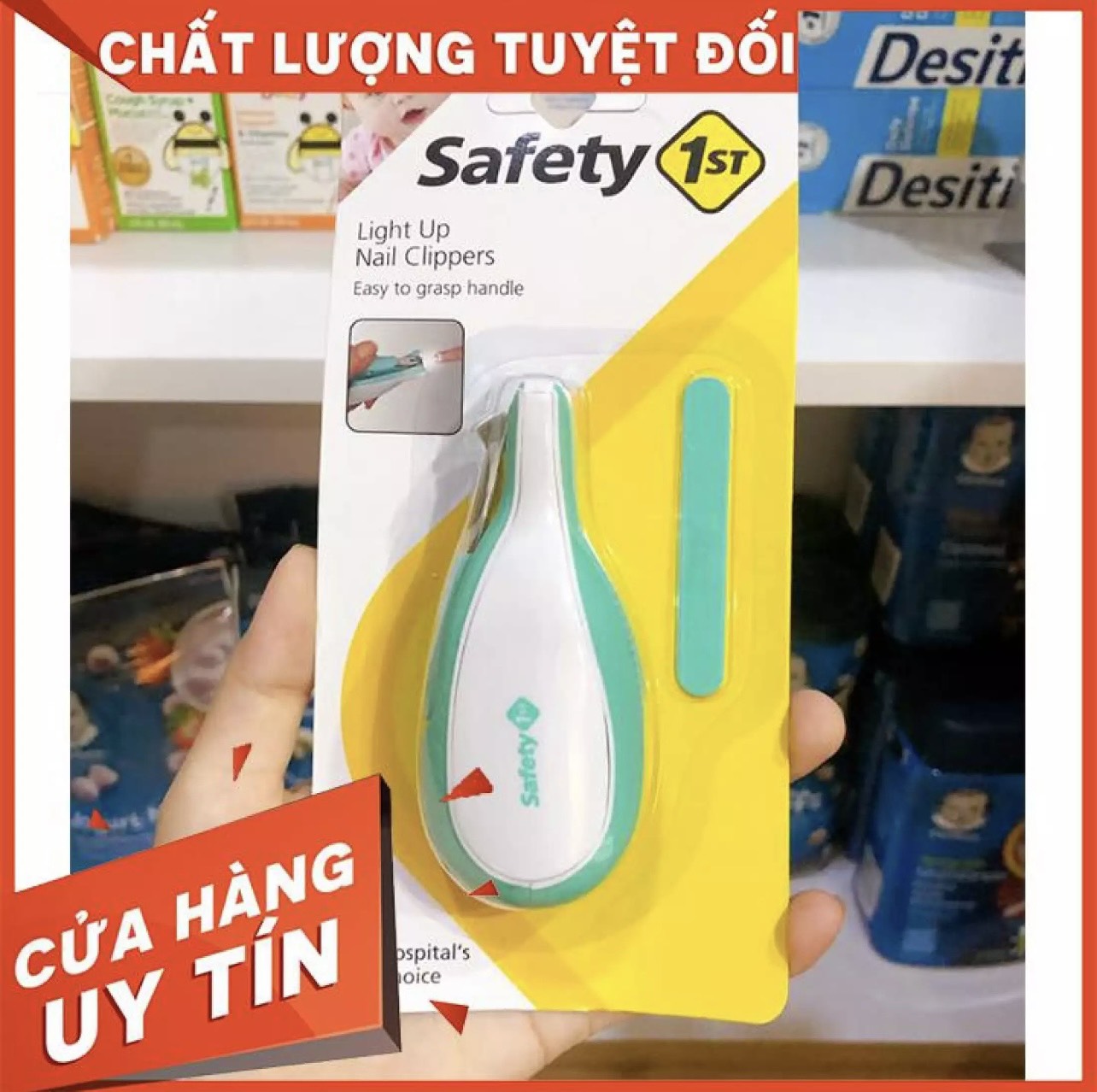 Bộ cắt móng tay có đèn led kèm dũa safety 1st cho bé