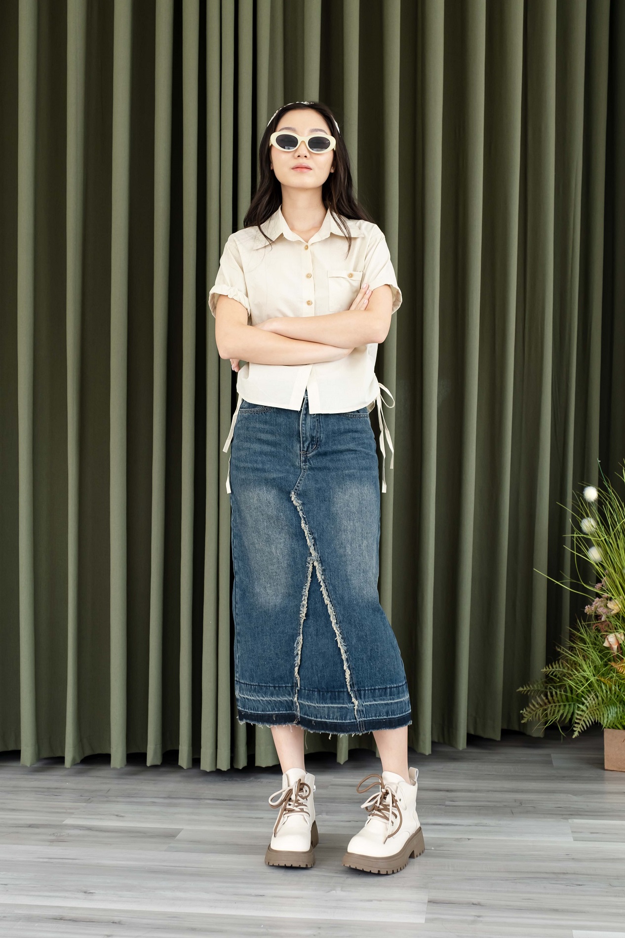 Chân váy midi denim xả lai phối tua lenclothing 9712