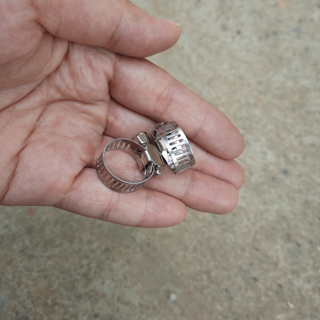 Bộ 10 Quai nhê inox,đai siết cổ dê phi 12mm