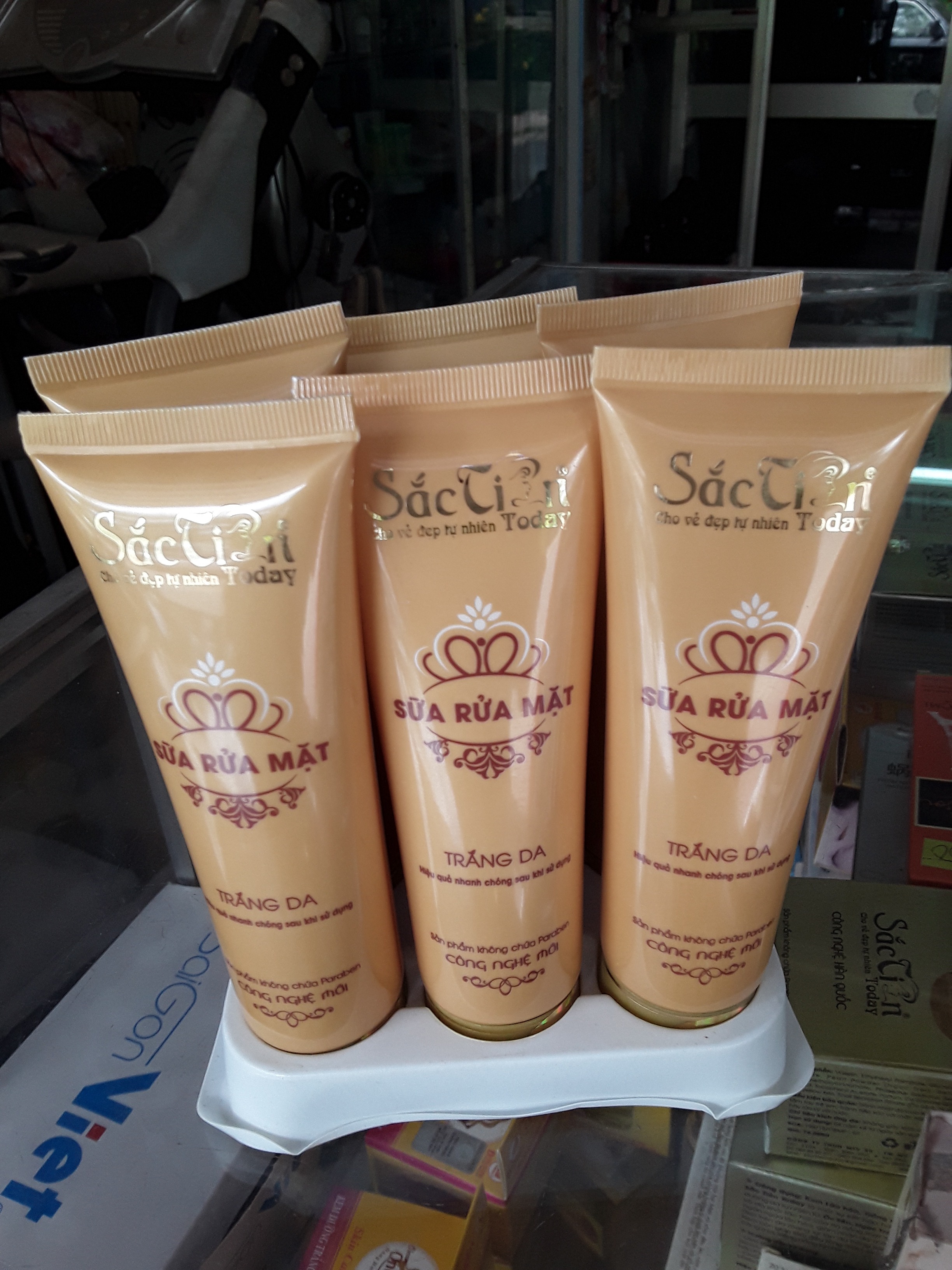 Sửa rửa mặt trắng da 100ml Sắc Tiên To day