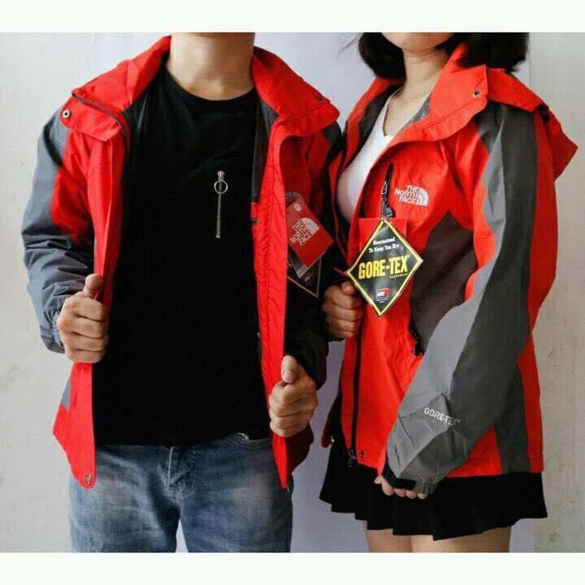 Áo Khoác Gió The North Face Vải Dù 2 Lớp Dày Dặn Thời Trang Cao Cấp Chống Gió Chống Bụi Bẩn Chống Tia UV Đi Phượt Có Mũ Tháo Rời Big Size Giá Rẻ 3 Túi Có Khóa Màu Đen Đỏ Vàng Xanh