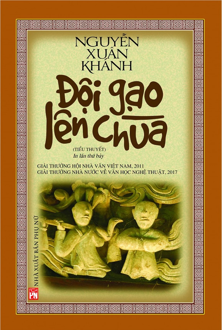 Fahasa - đội gạo lên chùa
