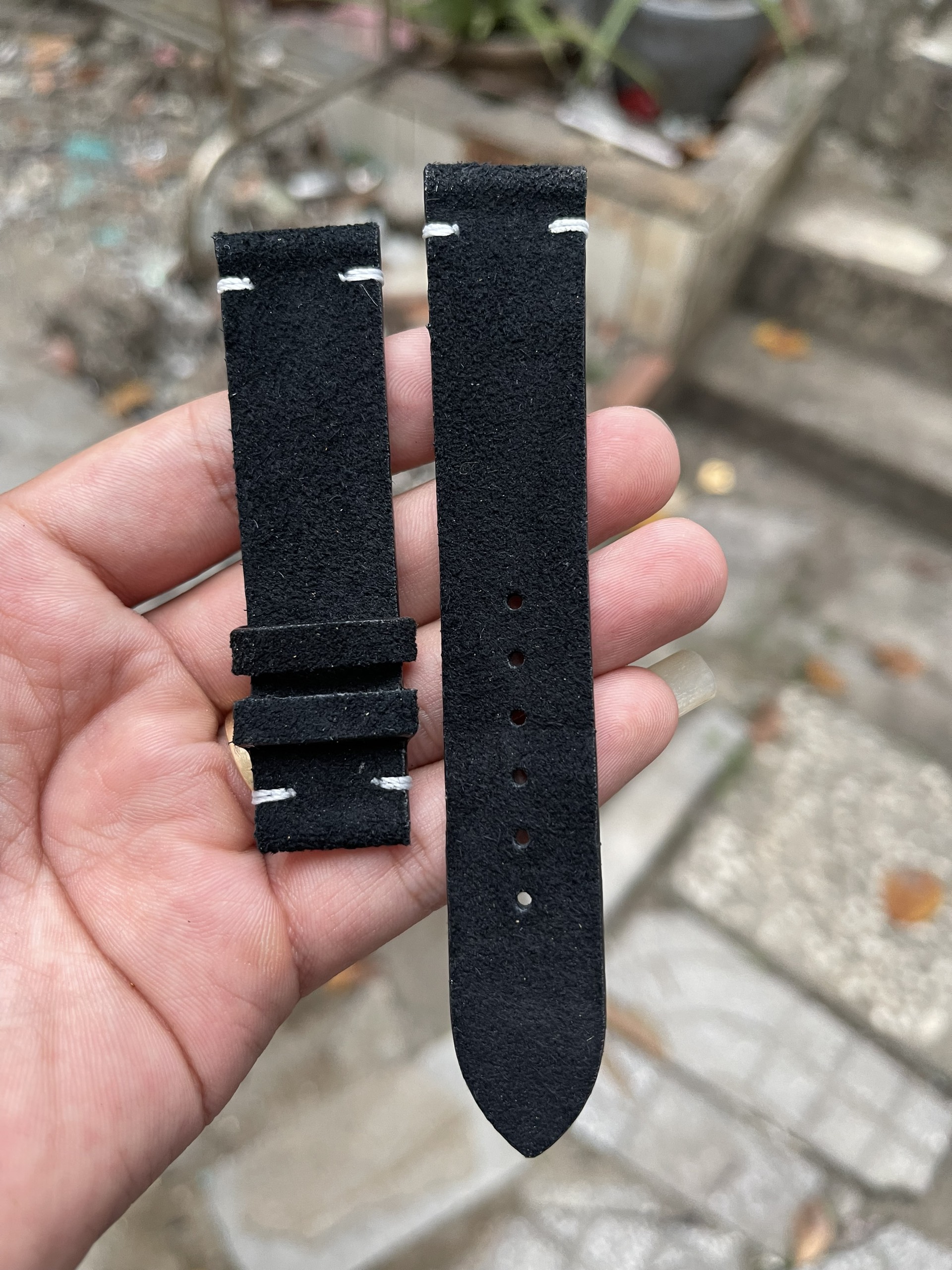 Dây đồng hồ da bò da lộn màu đen da thật 100% có size lẻ