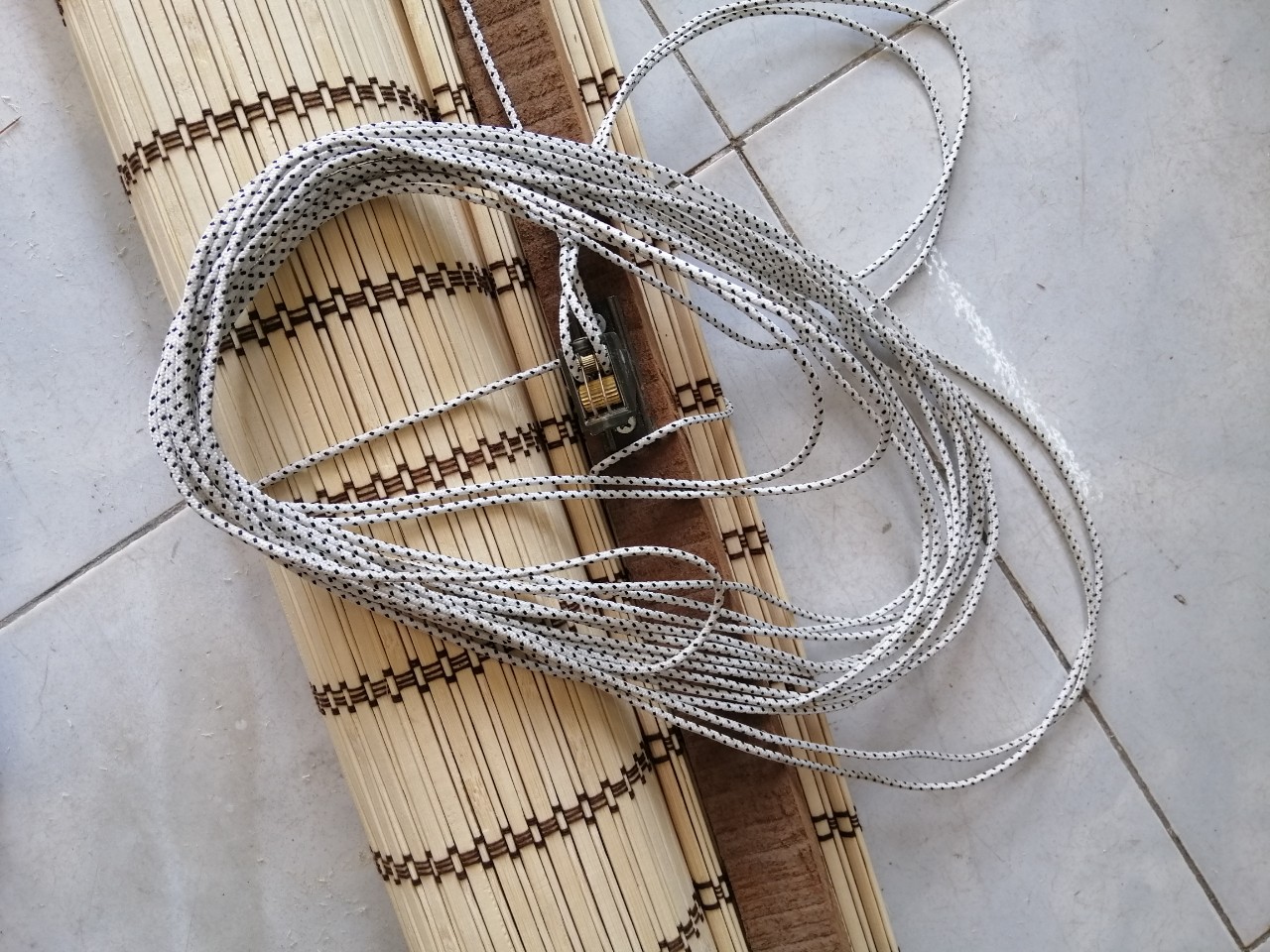 ròng rọc tự hãm ròng rọc tự khóa