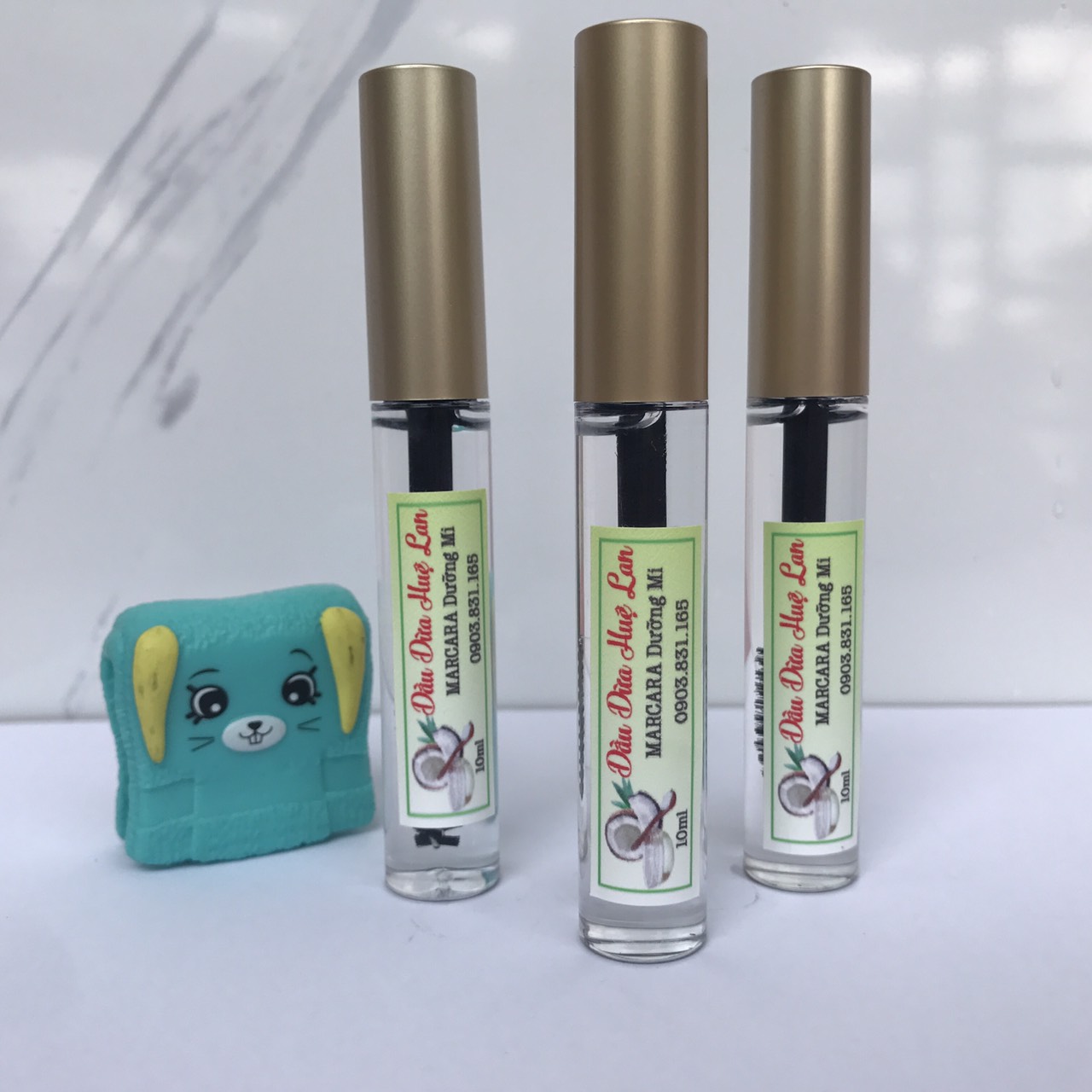 Mascara Dầu Dừa tinh khiết giúp lông mi dài nhanh chóng chai 10 ml (COMBO 3 chai)