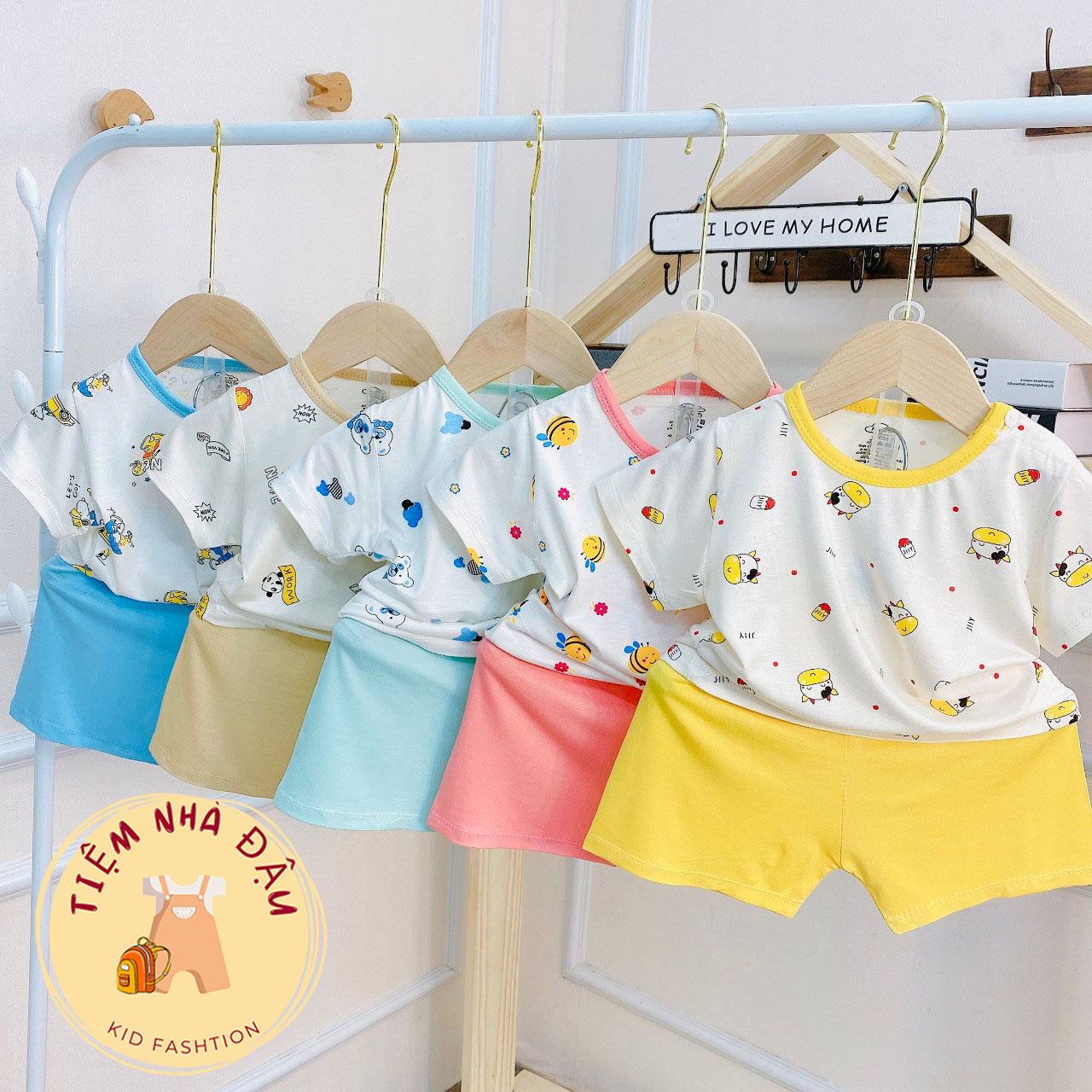 Bộ quần áo cộc 5 màu cho bé trai bé gái